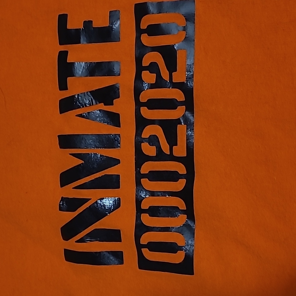 t-shirt - Picture 2 of 3